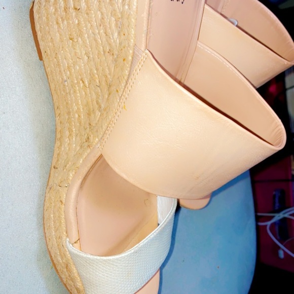White and Tan Wedges - Picture 3 of 4